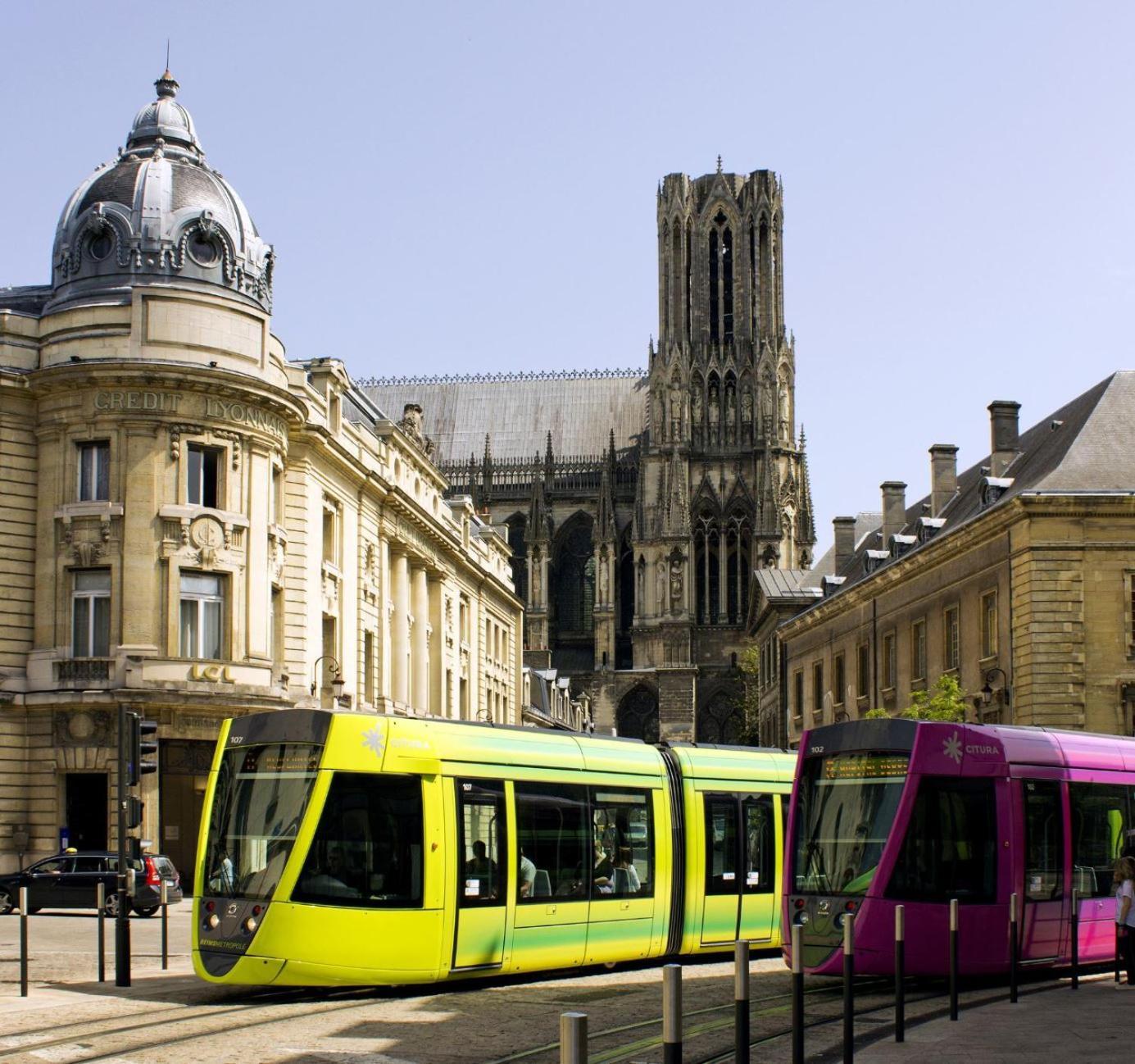 Les Rives Remoises Apartment Reims Exterior photo